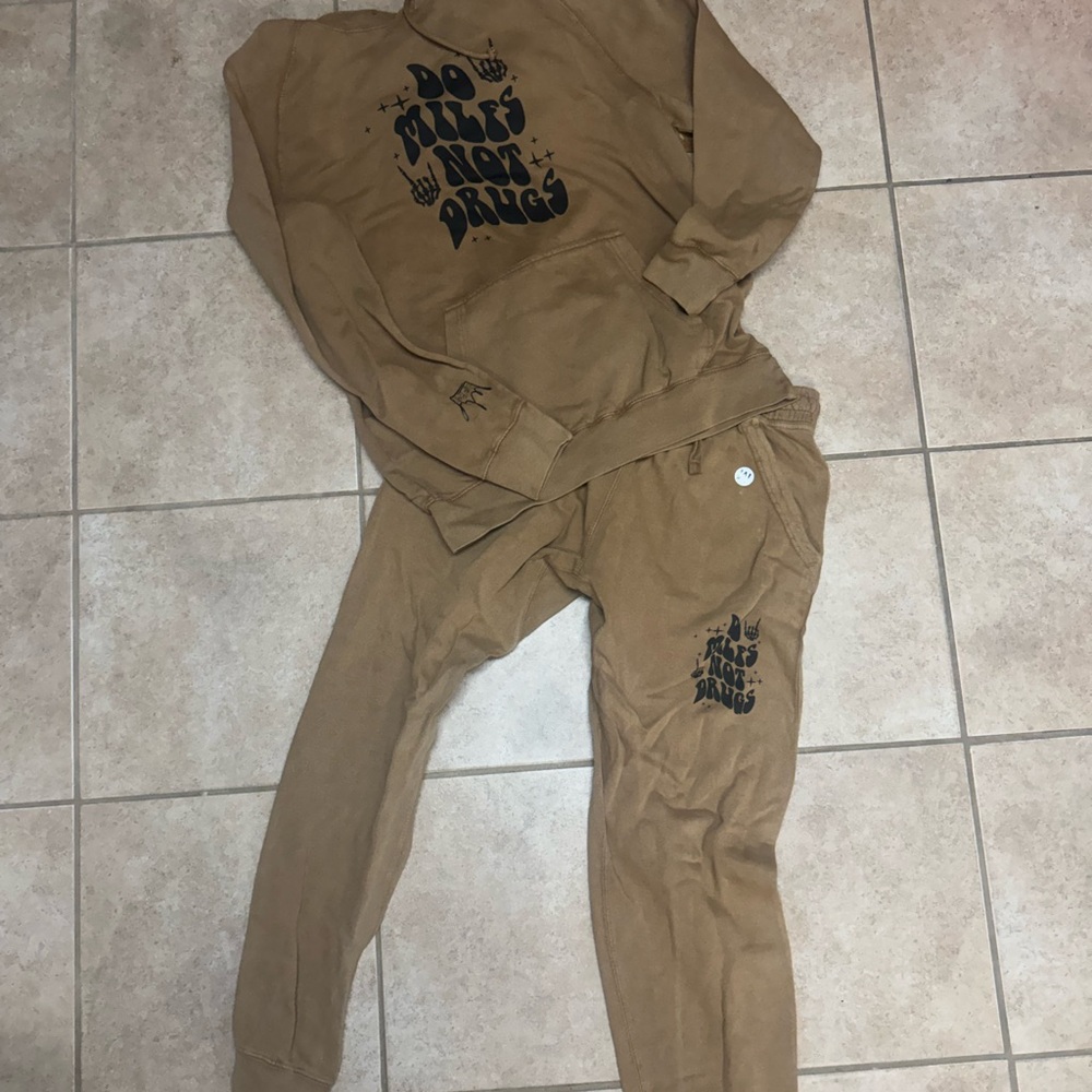 Tan Vintage Wash Sweatshirt